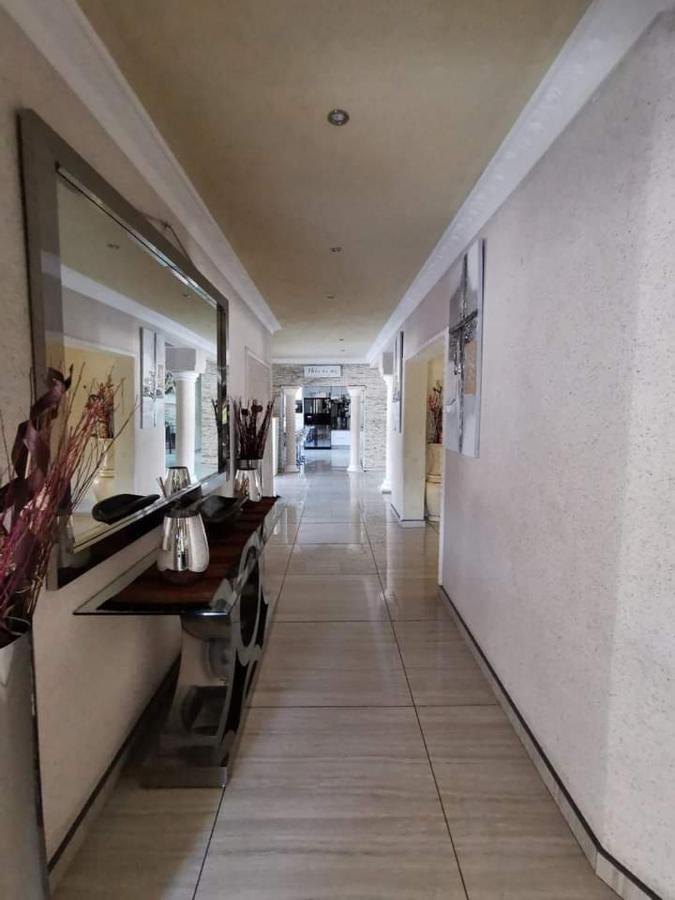 Angelocean Guest House Уитбанк Екстериор снимка